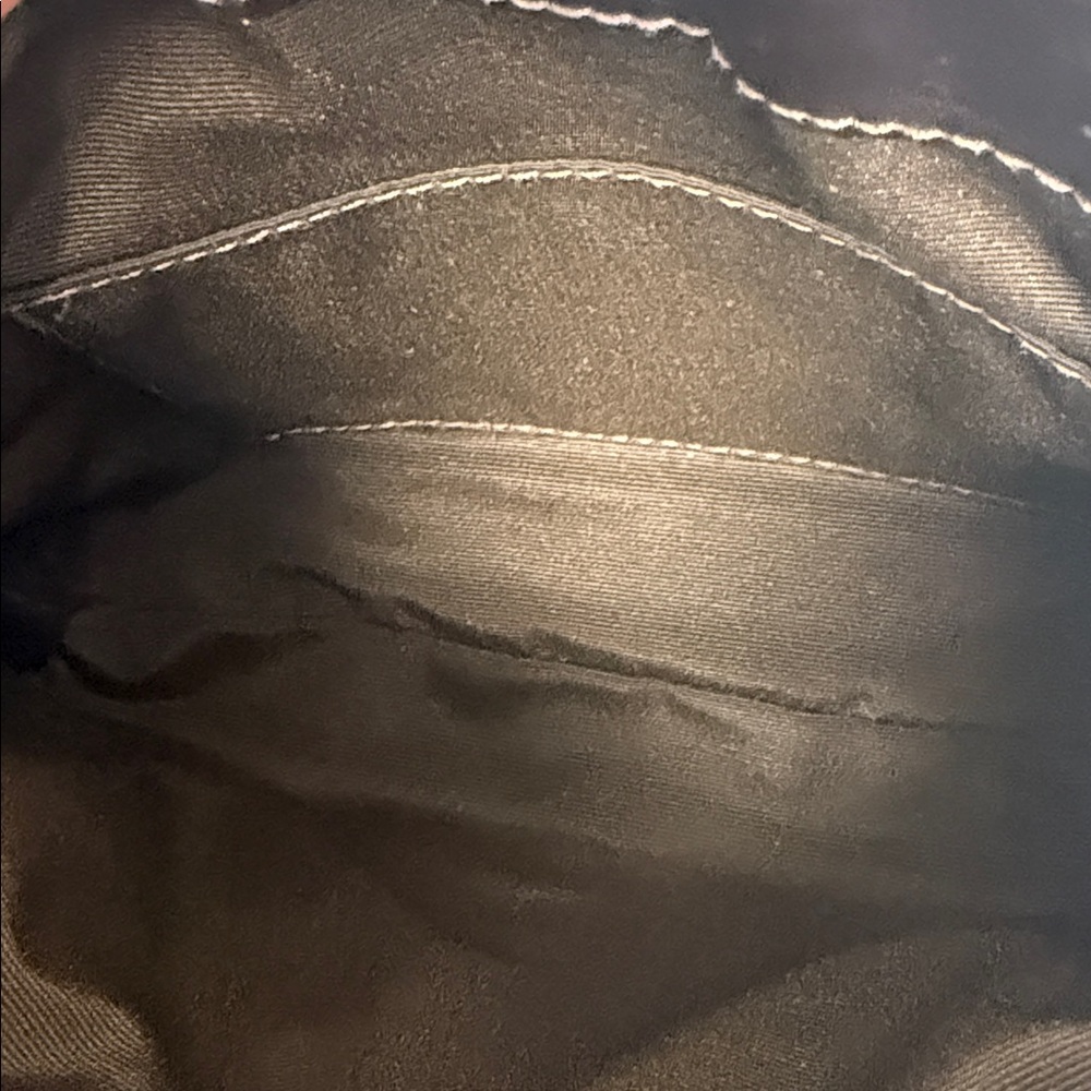 Coach Red Jacquard Legacy Turn-lock Wristlet- Signature Collection- NWOT - Picture 11 of 14
